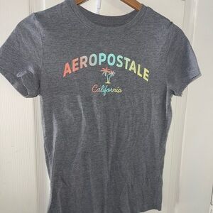 Aeropostale Gray Short Sleeve Tee with Multicolor Logo
